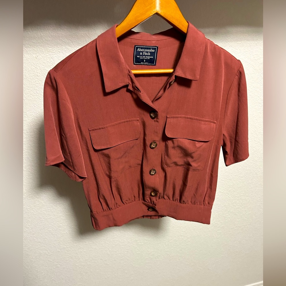 Abercrombie & Fitch beautiful shirt. Size S